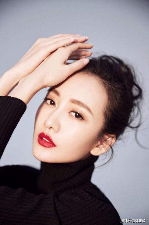 娱乐吃瓜君王鸥,娱乐圈的“吃瓜”女王，揭秘幕后故事