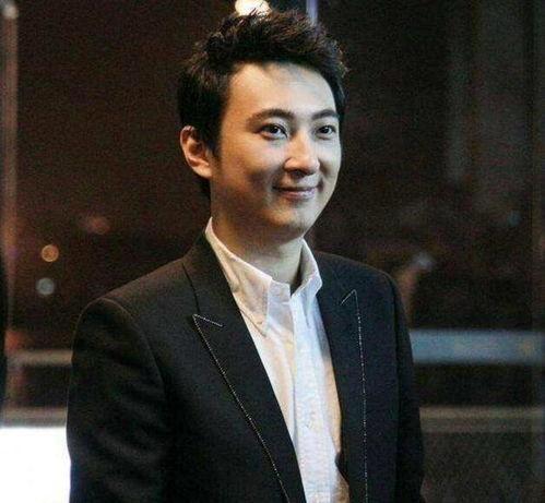 娱乐圈吃瓜 博主是谁,揭秘幕后真相，带你走进娱乐圈的神秘世界