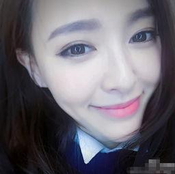 娱乐吃瓜酱自拍视频,揭秘网红幕后生活