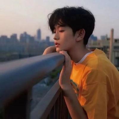 娱乐吃瓜头像男真人